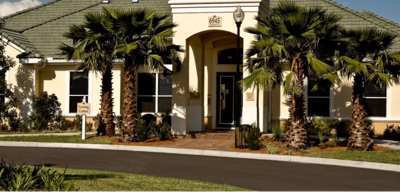 Savannah Springs Jacksonville | 6945 Morse Ave, Jacksonville, FL 32244