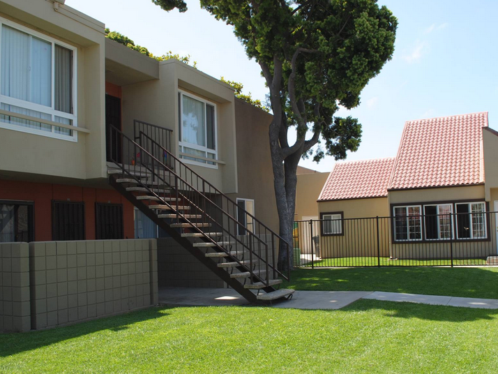 Vista La Rosa San Diego Apartments Low-income Housing 