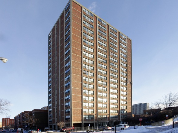 sherway-tower-affordable-apartments-chicago-il-lowincomehousing-us