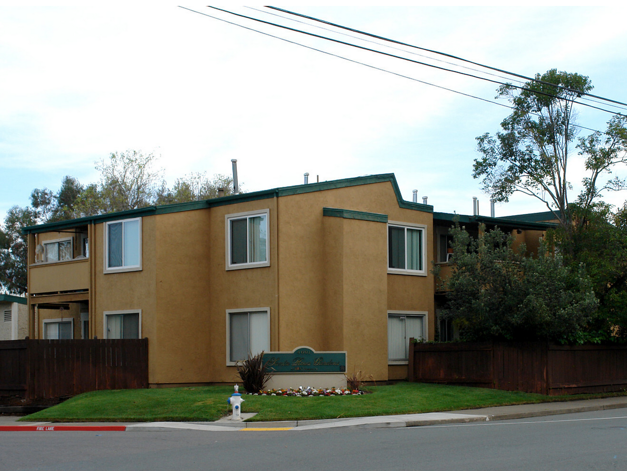 Santa Rosa Garden Affordable Apartments