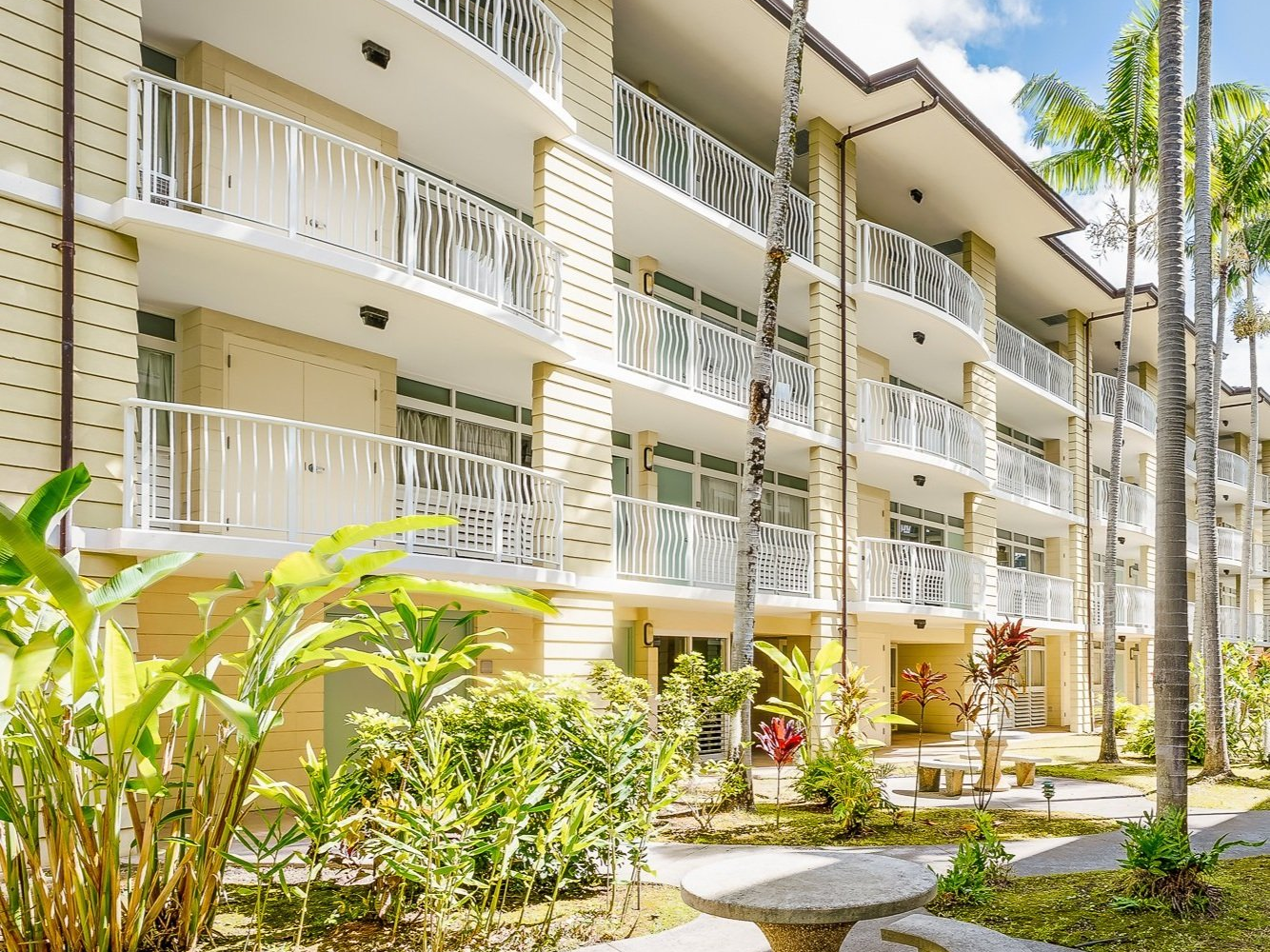 Senior Residence At Kaneohe