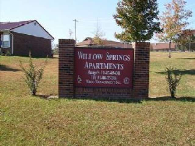 Willow Springs Apartments