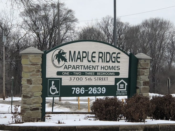 maple ridge apartments near uwg