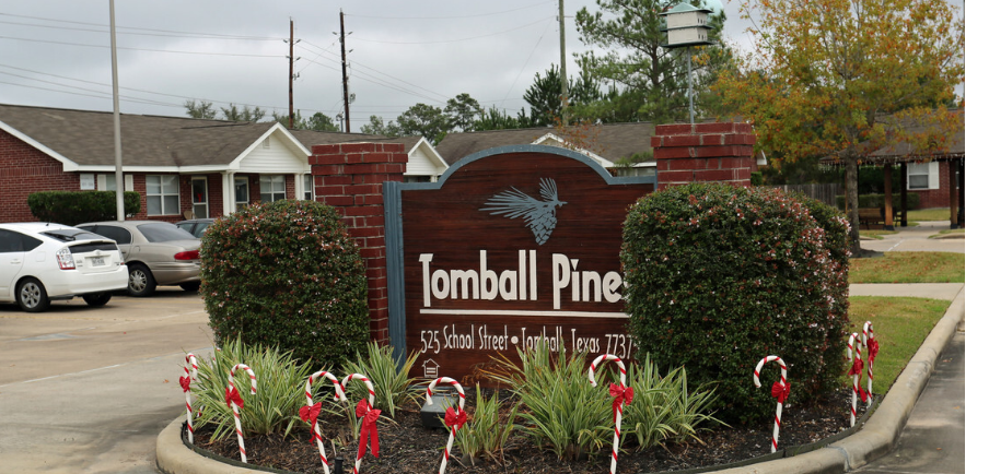 The Tomball Pines Apartments