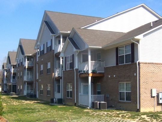 Checed Warwick Apartments | 15315 Community Ln, Newport News, VA 23608 ...