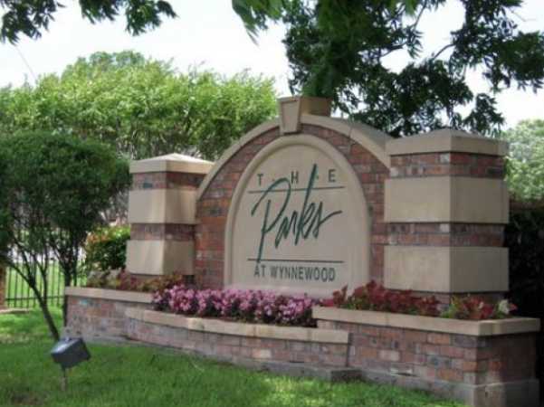 Parks at Wynnewood Apartments