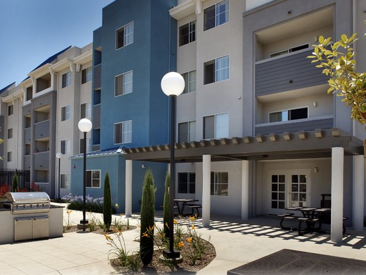 Buckingham Senior Apartments | 4020 Buckingham Rd, Los Angeles, CA