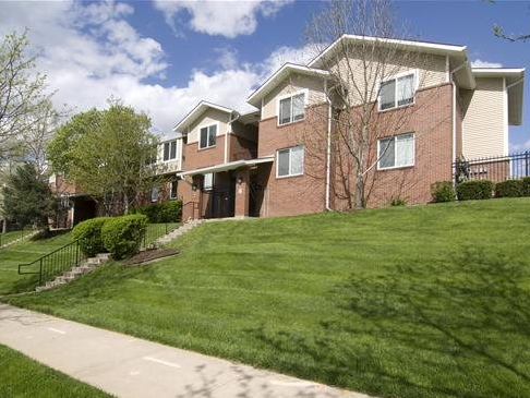 Longfellow Heights Apartments | 2526 Harrison Street, Kansas City, MO