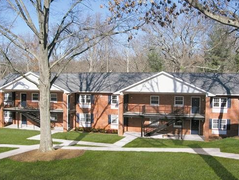 Evergreen Place Apartments | 102 Roosevelt Ave., Greenville, SC 29607